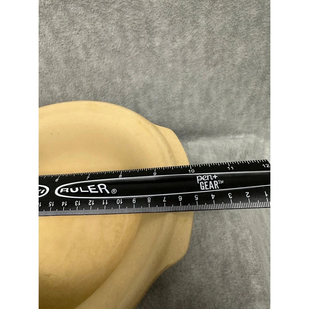 The Pampered‎ Chef Stoneware Baking Bowl Round 9 in Excellent Family Heritage
